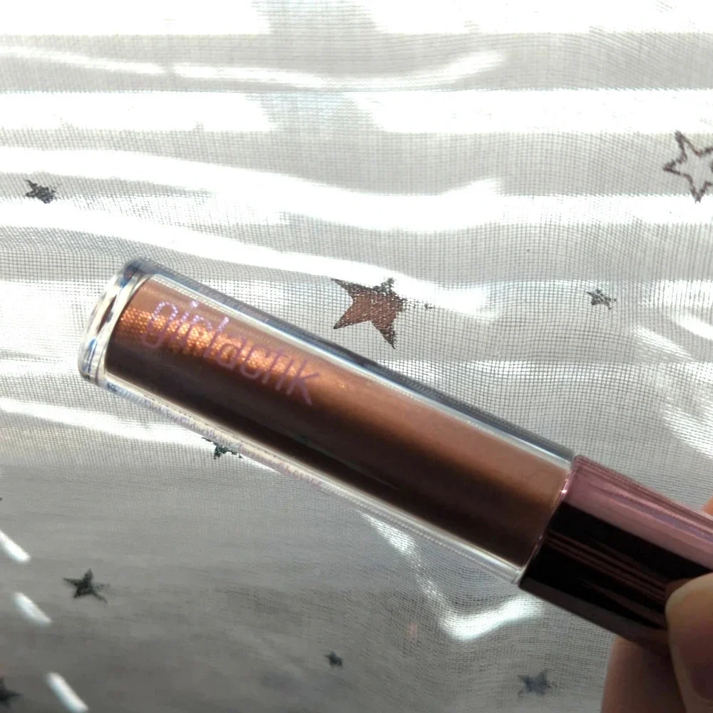 girllactik Mettallic Eye Sparkle in‎ GLAM